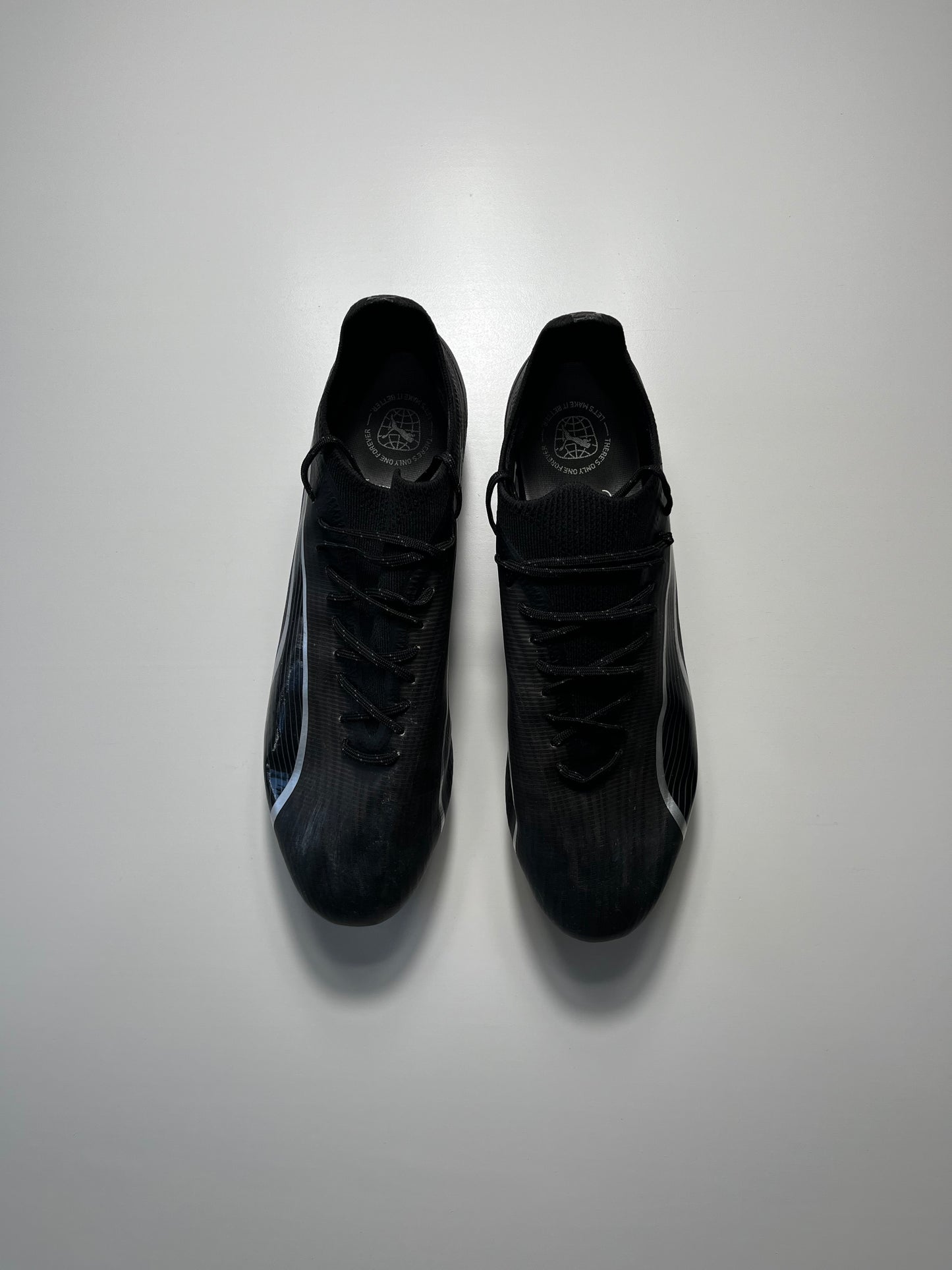 Puma Ultra Ultimate Black, SG, UK 11.5