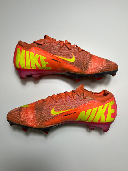 Nike mercurial Vapor 16 Elite cosmic speed FG UK 10.5