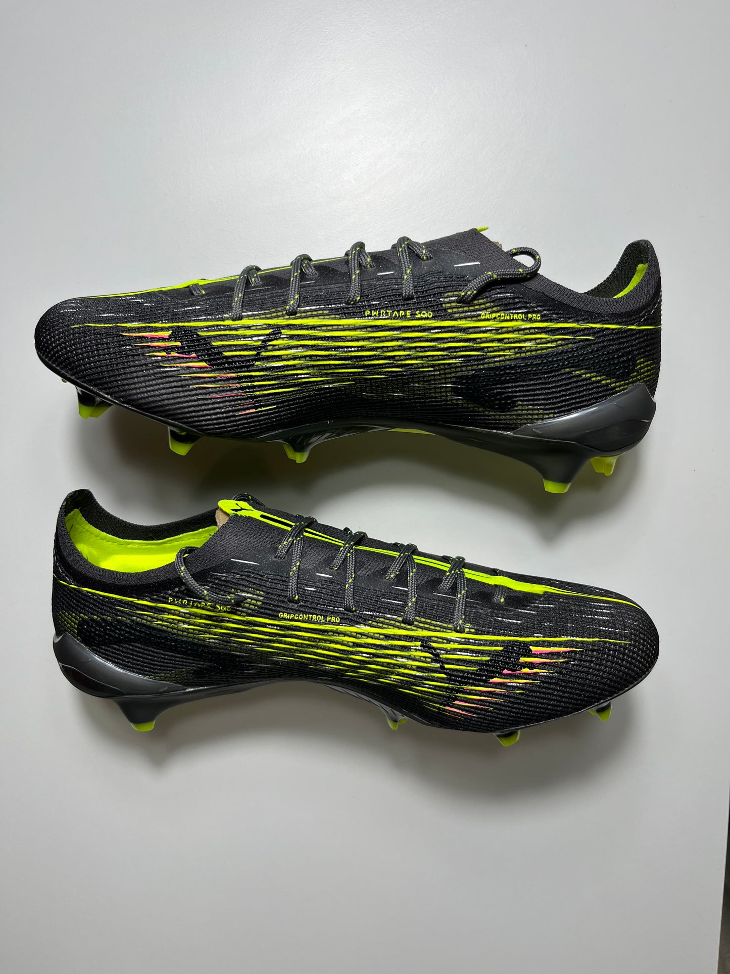Puma Ultra Ultimate FG UK 7 US 8 EU 40.5 Brand new with box