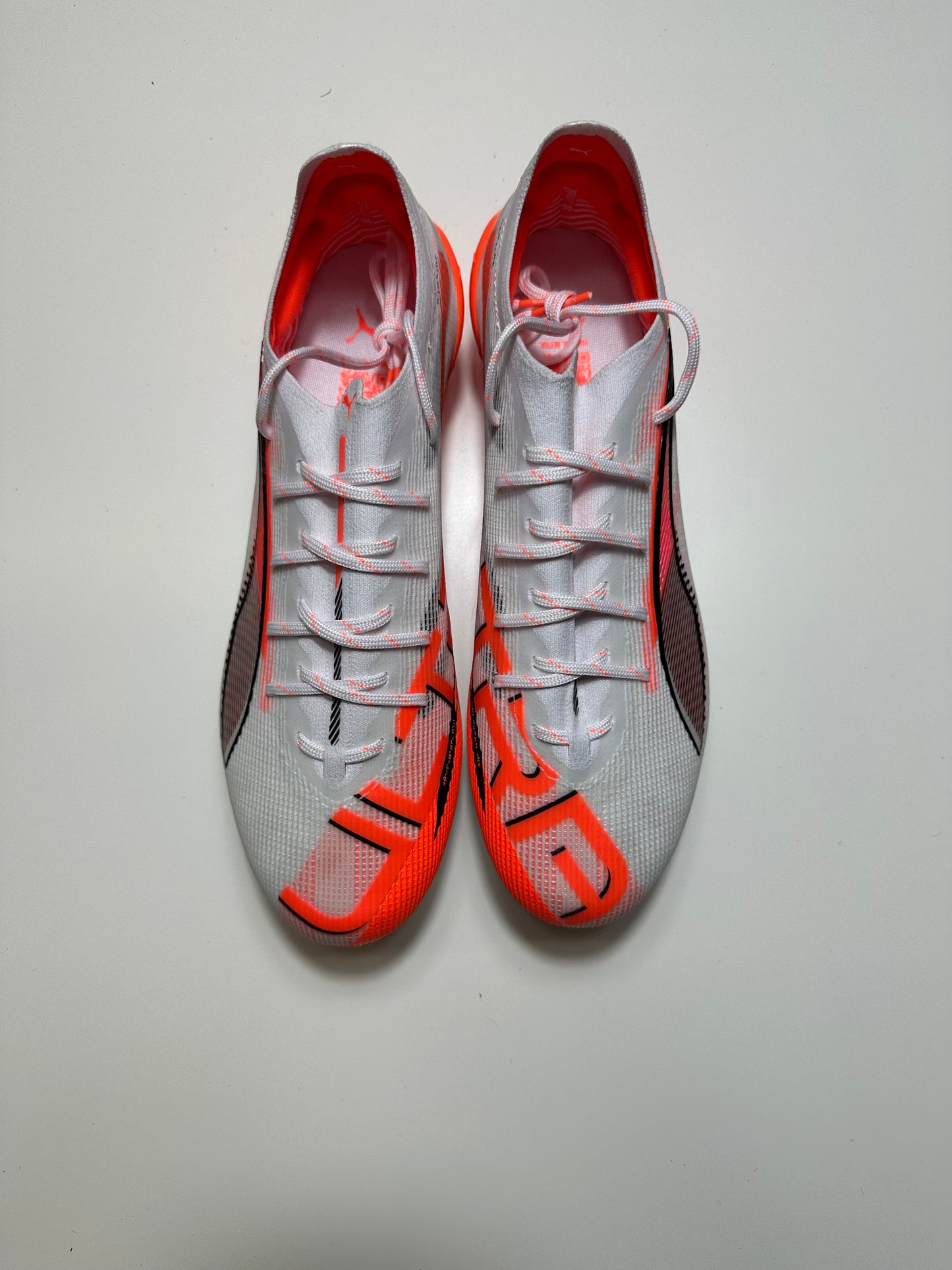 Puma Ultra Ultimate SG red and white UK7.5 US8.5 EU41