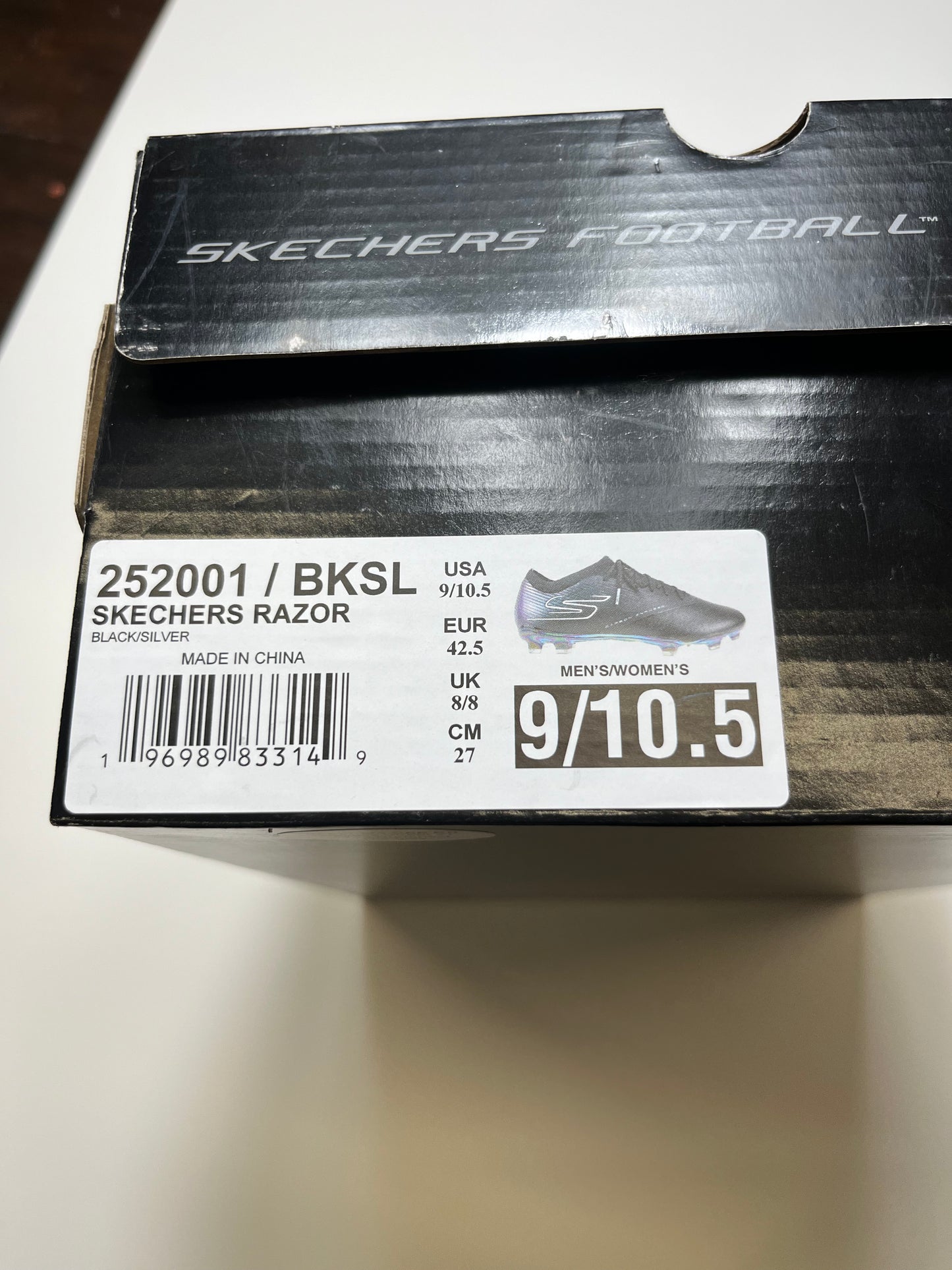 Sketchers Razor Black FG UK 8